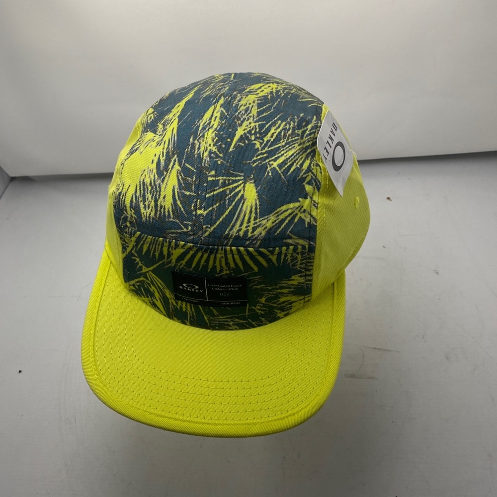 NEW Oakley Cap Men's One Size Bright Lime Latch 5 Panel Adjustable Hat NWT